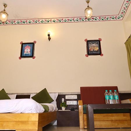 Hotel Suncity By Sharnam Nāthdwāra Extérieur photo